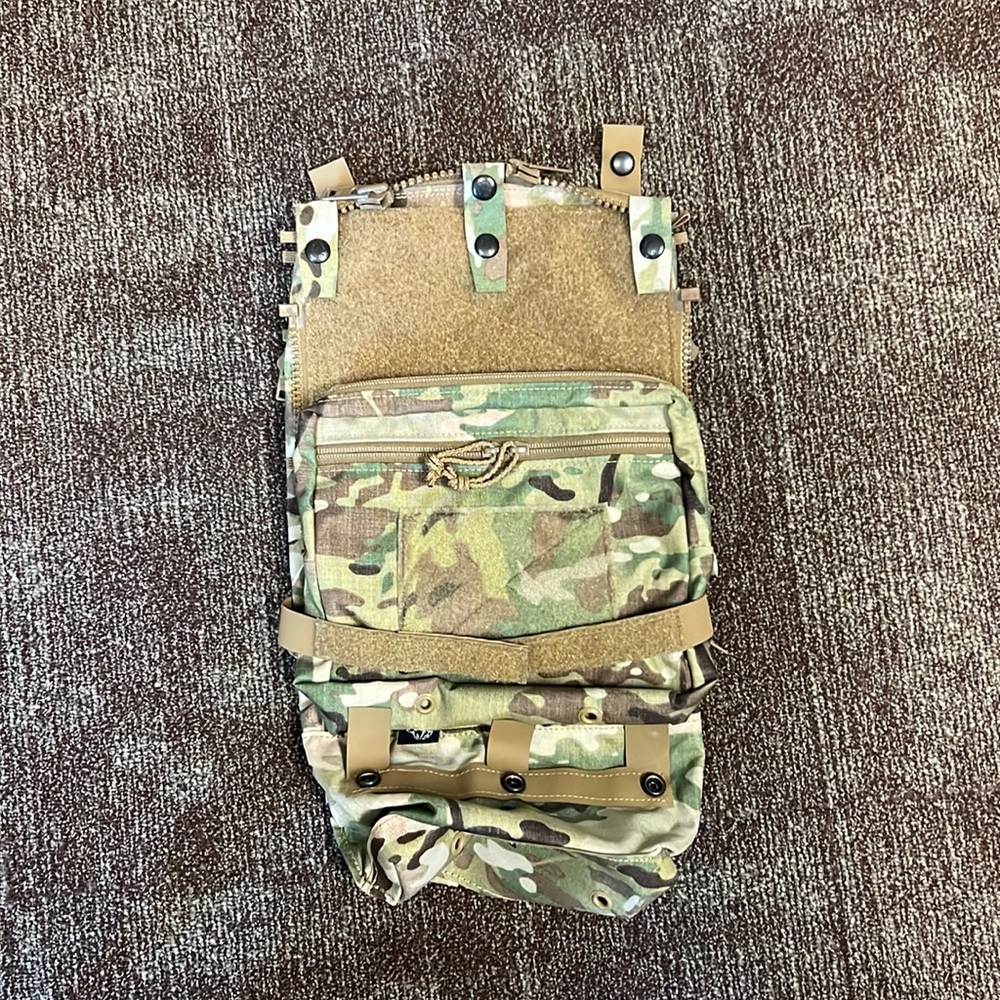 NWOT Spiritus Systems Assault Back Panel Core